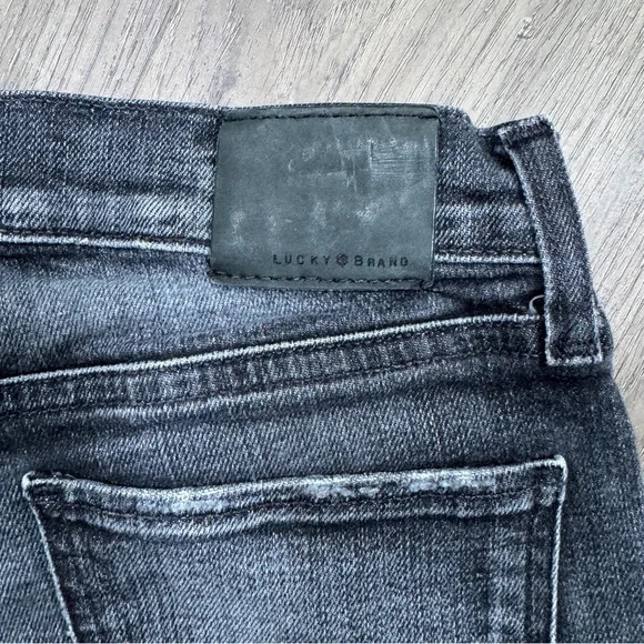 Lucky Brand Sienna Slim Boyfriend Dar Gray Distressed Jeans - Size 0 - Picture 14 of 15